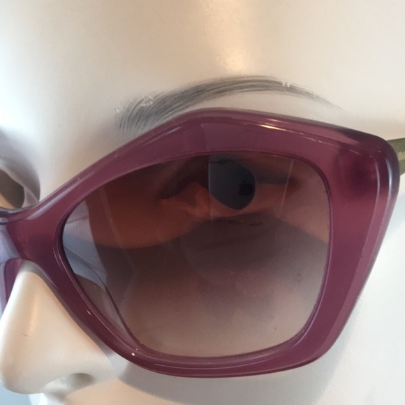 Miu Miu Sunglasses Made in Italy - Picture 4 of 8